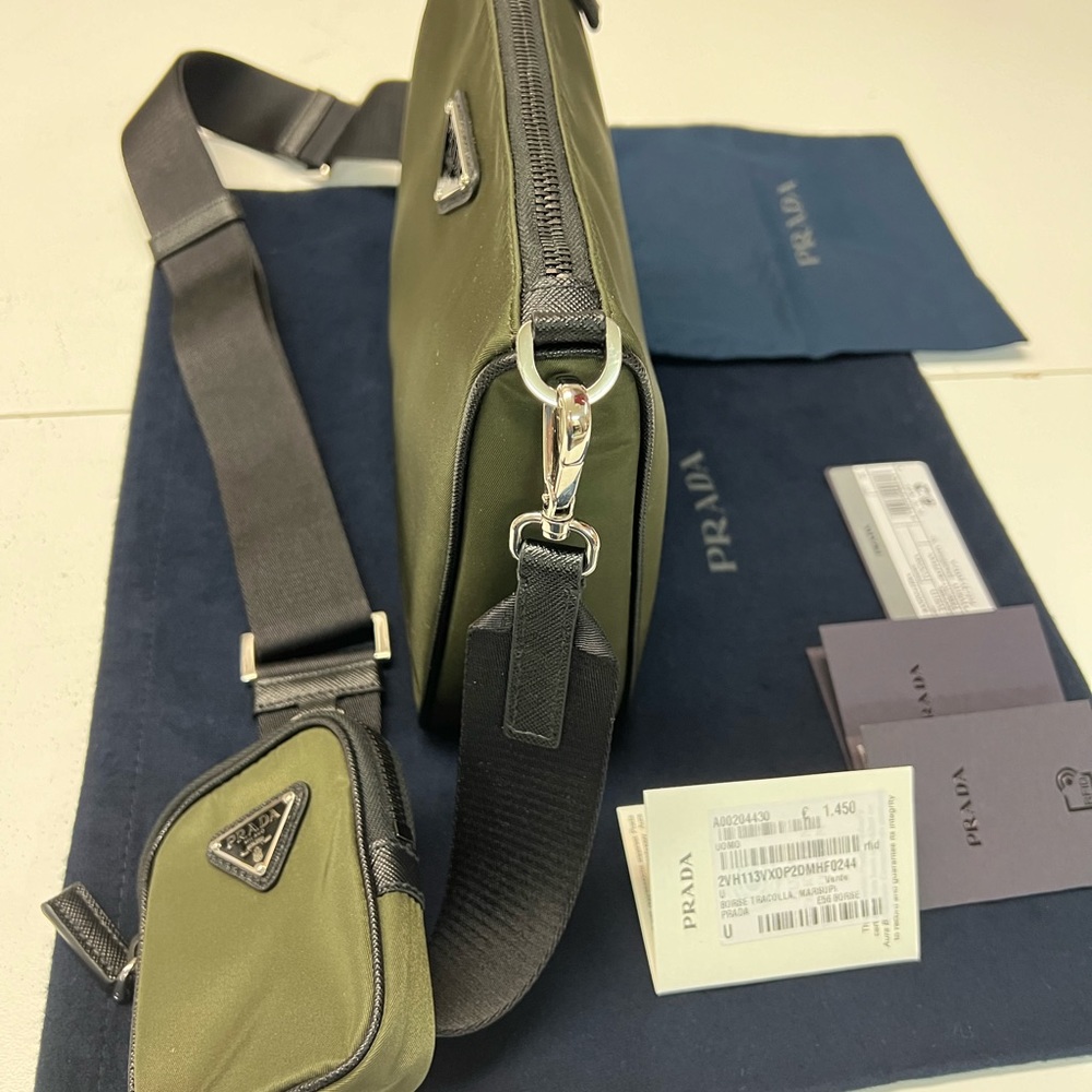 PRADA Re- Nylon and Saffiano leather shoulder bag - Picture 4 of 10